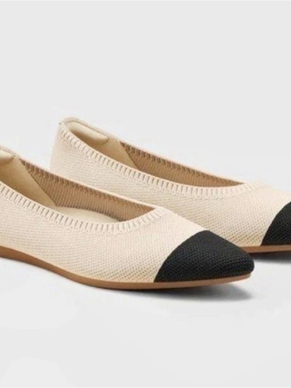 VIVAIA Pointed-Toe Ballet Flats Aria 5 Almond and Black